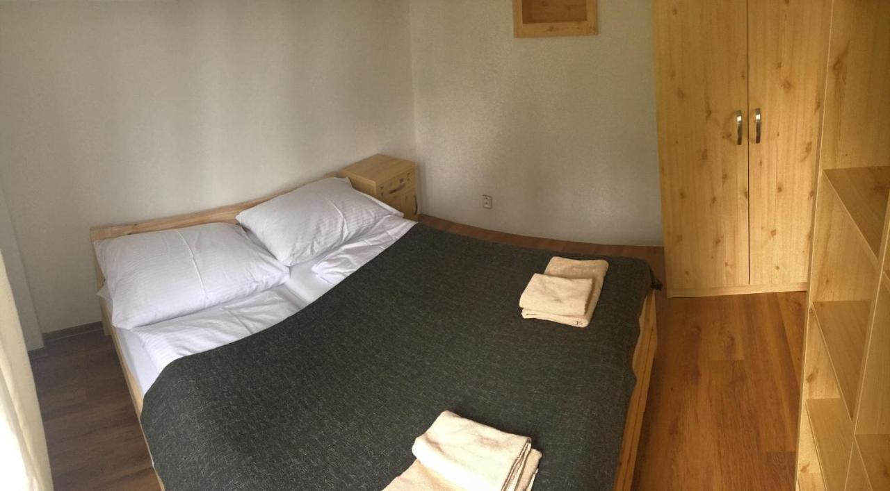 Apartman Zara Вельки-Славков Экстерьер фото