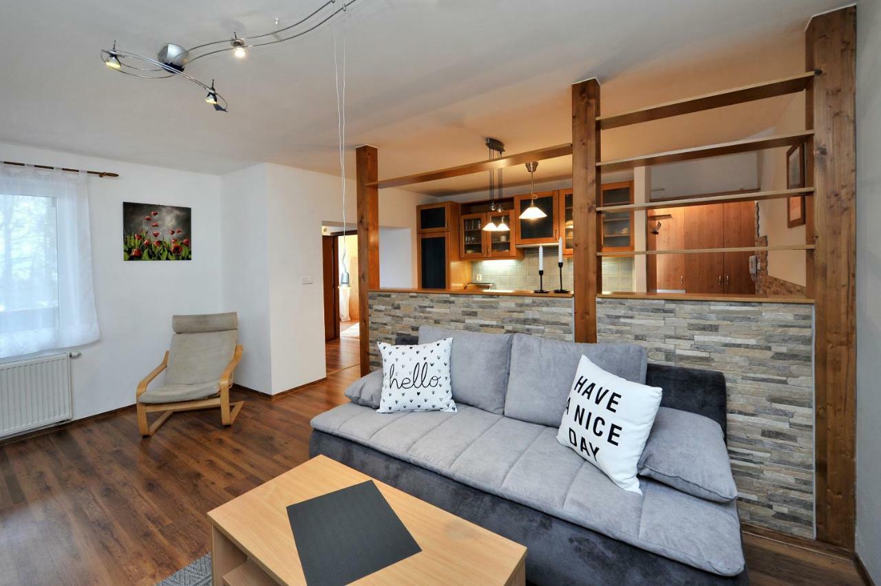 Apartman Zara Вельки-Славков Экстерьер фото