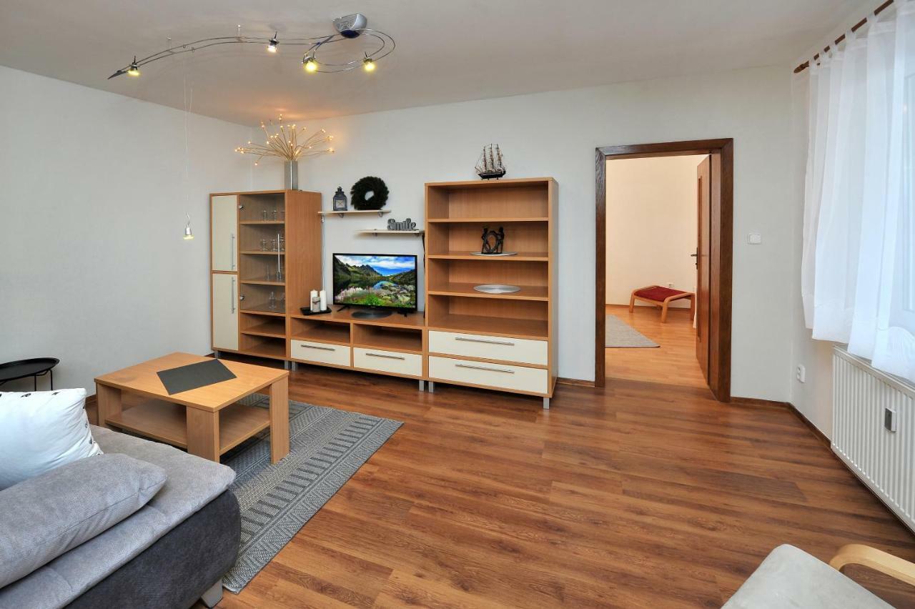 Apartman Zara Вельки-Славков Экстерьер фото